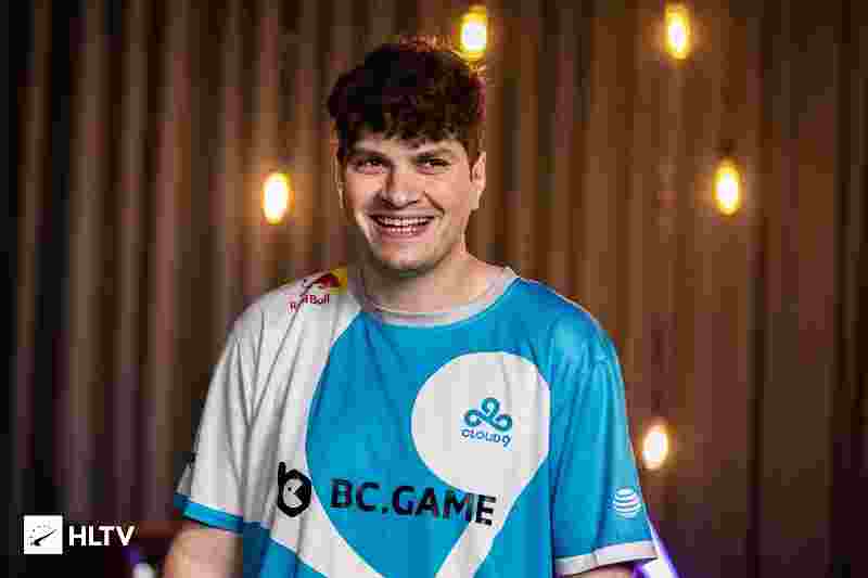 式的角色价 式的角色价