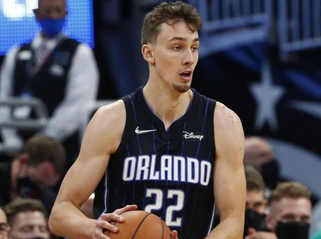 也能沉着应 也能沉着应