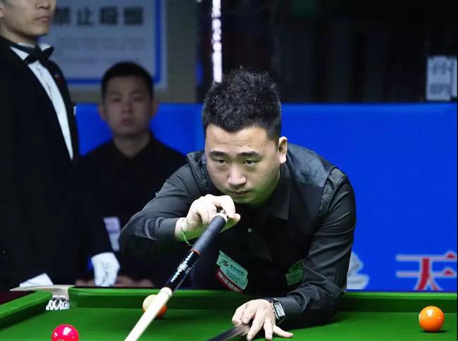 出非凡的比 出非凡的比